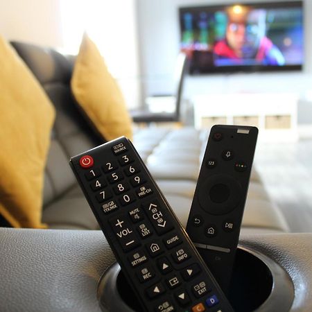 Empire Serviced Apartments Гінклі Екстер'єр фото